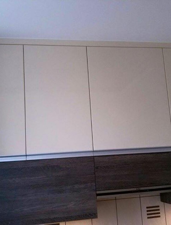 Konyha Mega-Tolóajtó Kft (75)