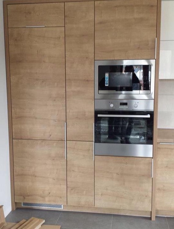 Konyha Mega-Tolóajtó Kft (80)