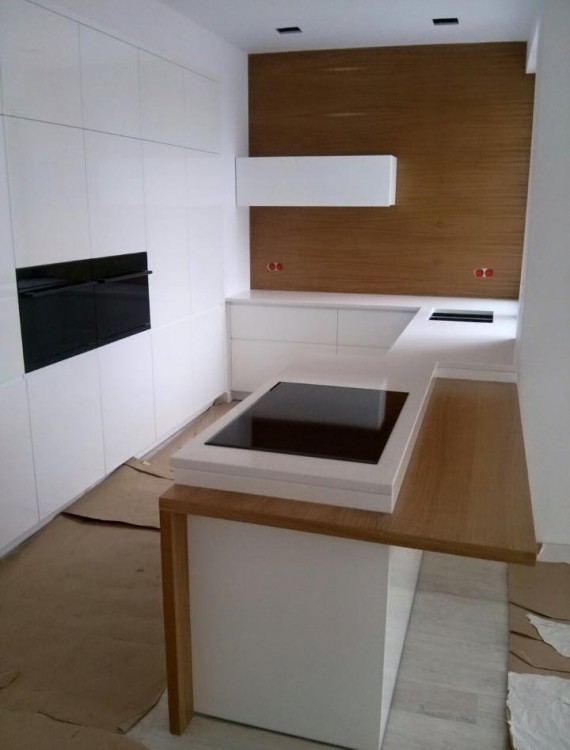 Konyha Mega-Tolóajtó Kft (81)