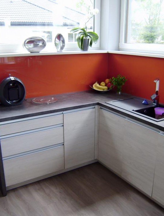 Konyha Mega-Tolóajtó Kft (90)