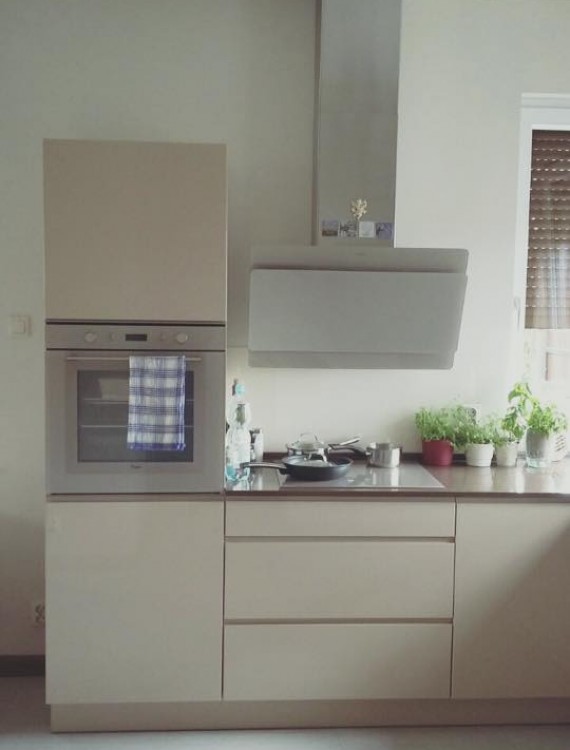 Konyha Mega-Tolóajtó Kft (107)