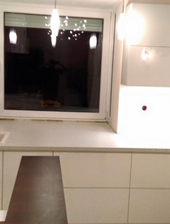 Konyha Mega-Tolóajtó Kft (150)