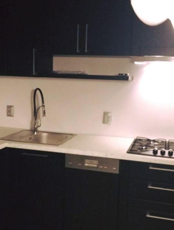 Konyha Mega-Tolóajtó Kft (151)