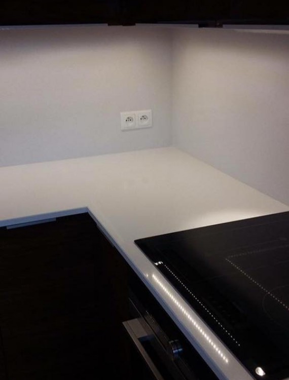 Konyha Mega-Tolóajtó Kft (173)