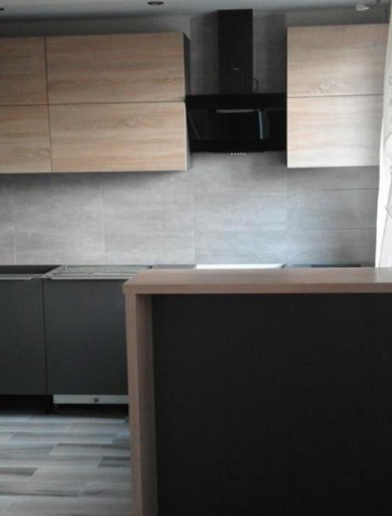 Konyha Mega-Tolóajtó Kft (191)