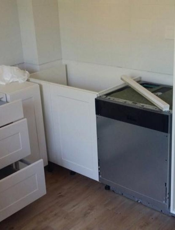 Konyha Mega-Tolóajtó Kft (200)