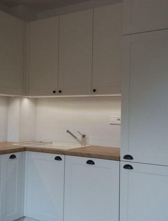 Konyha Mega-Tolóajtó Kft (205)